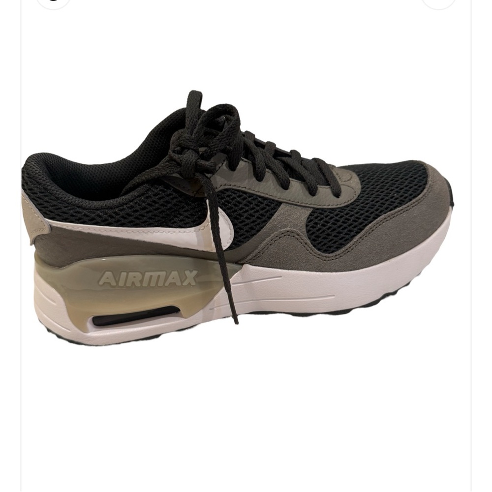 Nike Air Max 6 Y.. DK SMOKE GREY/WHITE  .. Brand new never worn